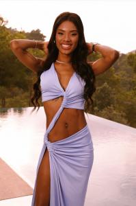 Chica busca chico en Ibiza: 