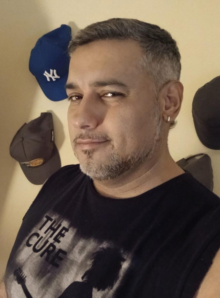 Chico busca chica en Murcia: 