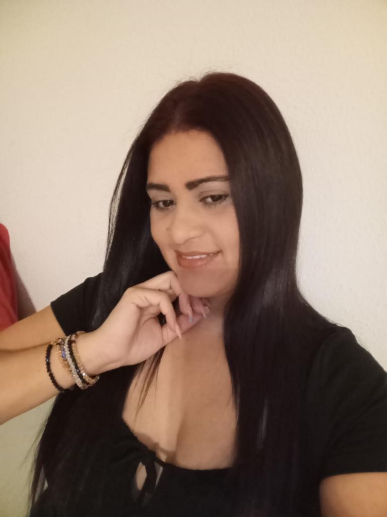 614854528: Chica busca chico en Málaga