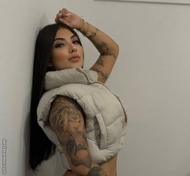 Chica busca chico en Cádiz: 