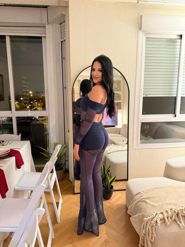 Chica busca chico en Málaga: 