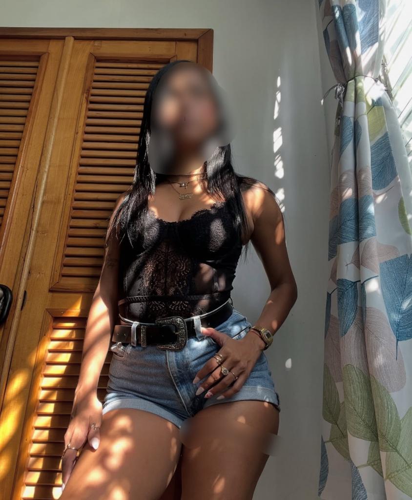 Chica busca chico en Zaragoza: Chica busca chico