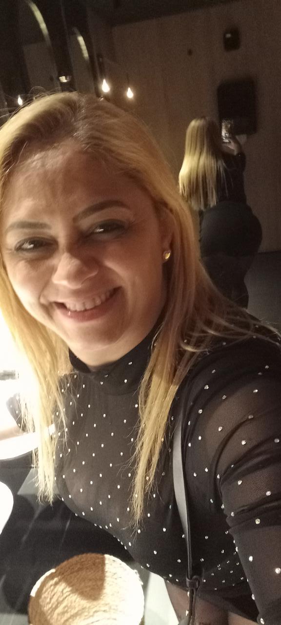 Chica busca chico en Pontevedra: Chica busca chico