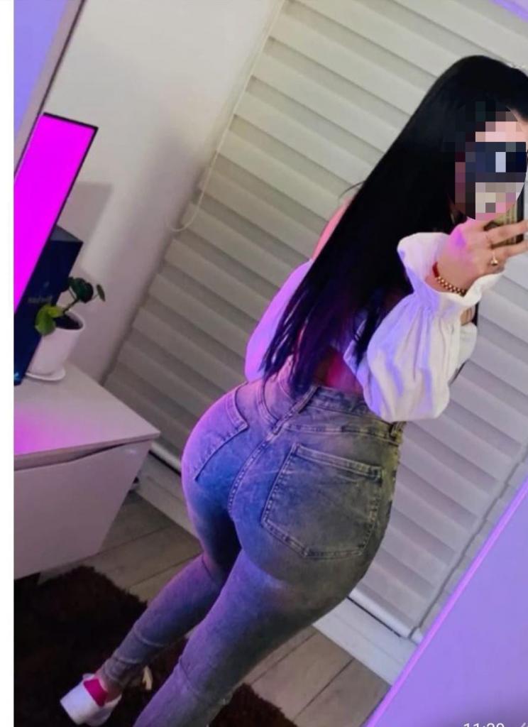 Chica busca chico en Murcia: 