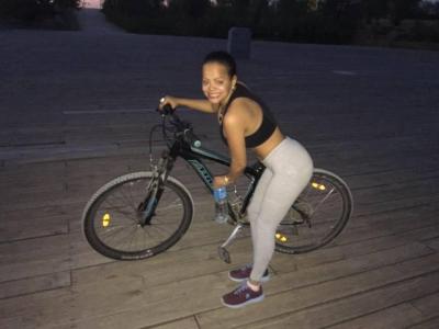 618384977: Chica busca chico en Madrid