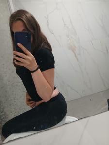600907135: Chica busca chico en Zaragoza