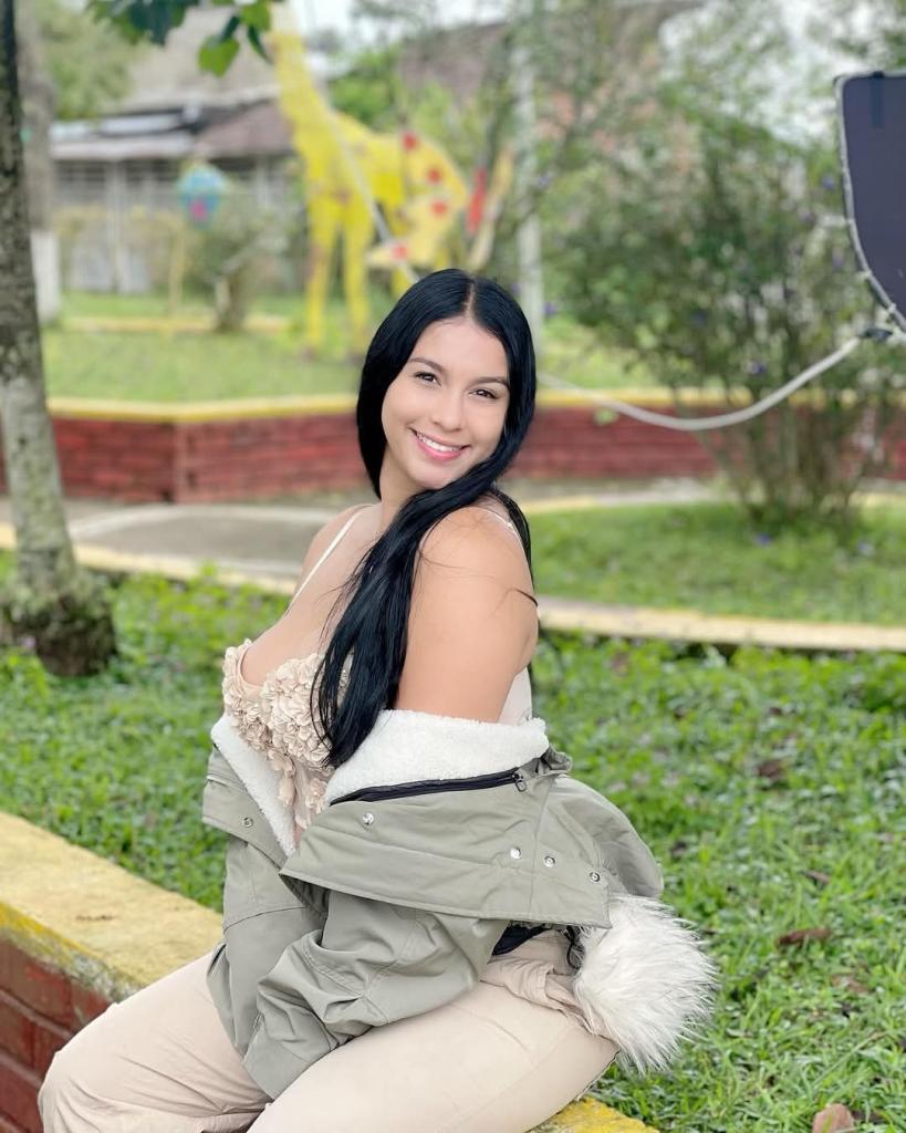 603216054: Chica busca chico en Mallorca