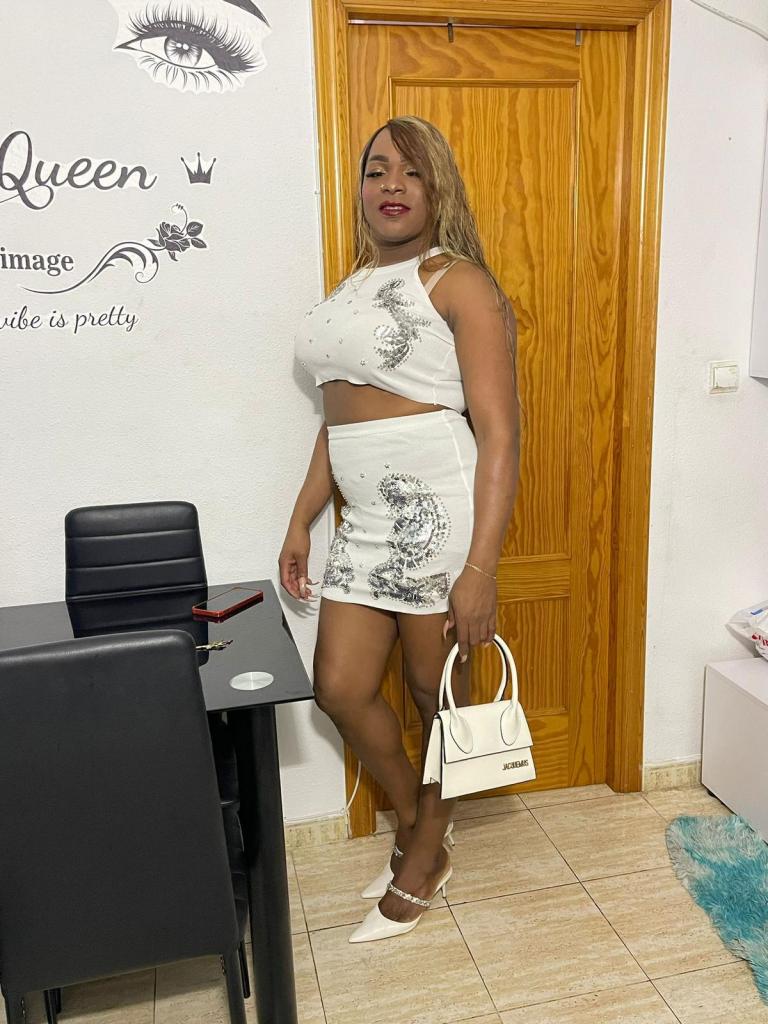 607409866: Transexual en Alicante