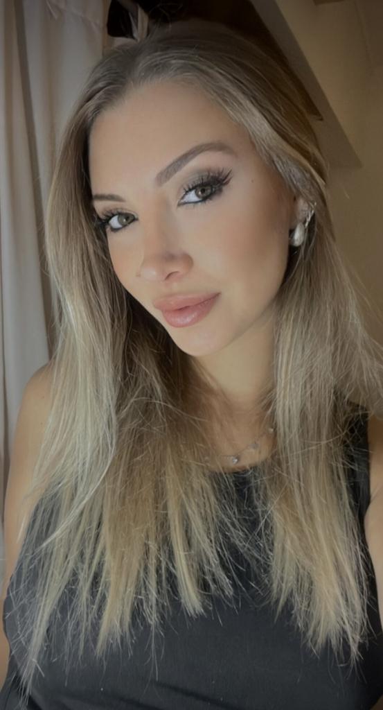 Chica busca chico en Almería: 