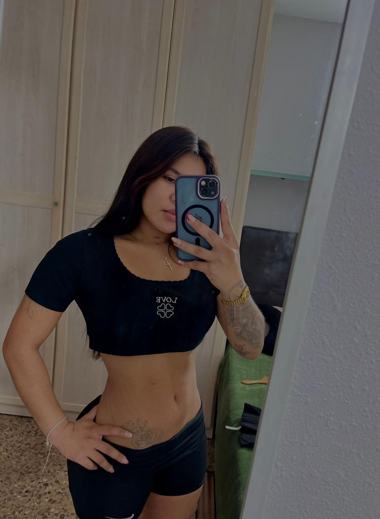 Chica busca chico en Tarragona: Chica busca chico