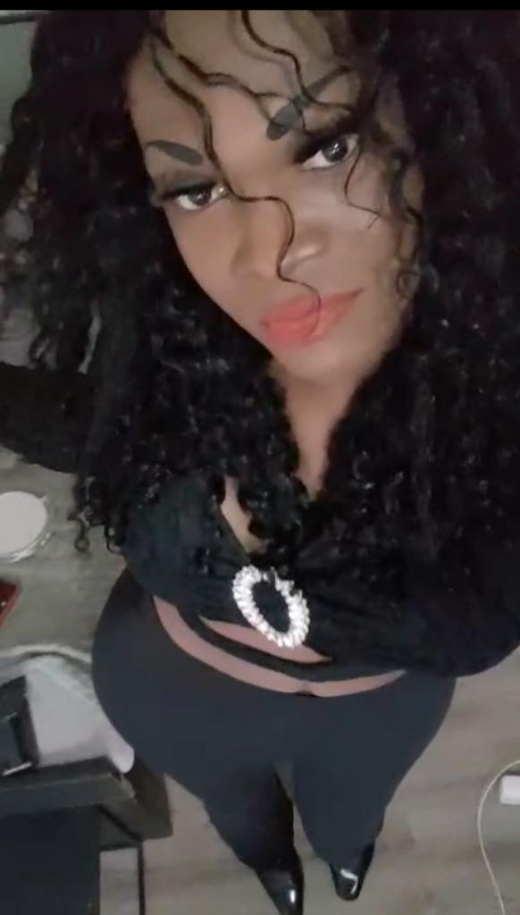 Transexual en Sevilla: Transexuales y Travestis