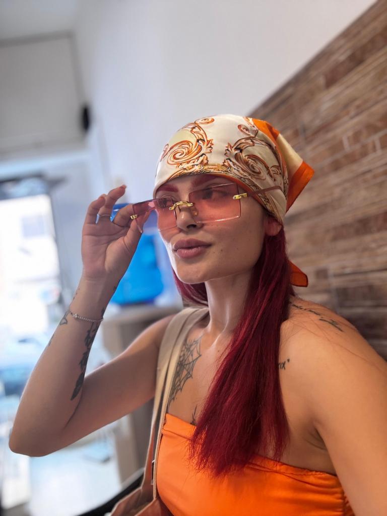 Chica busca chico en Tenerife: 