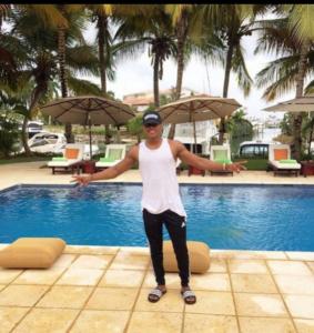 676696855: Chico busca chica en Tarragona