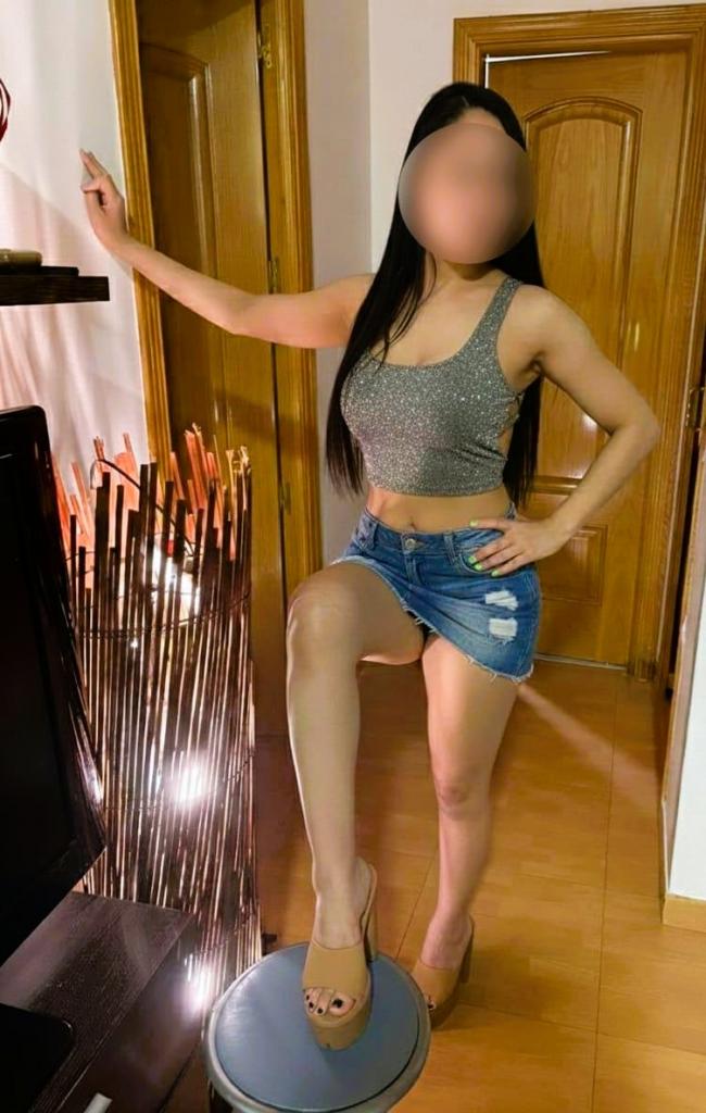 637908007: Chica busca chico en Madrid