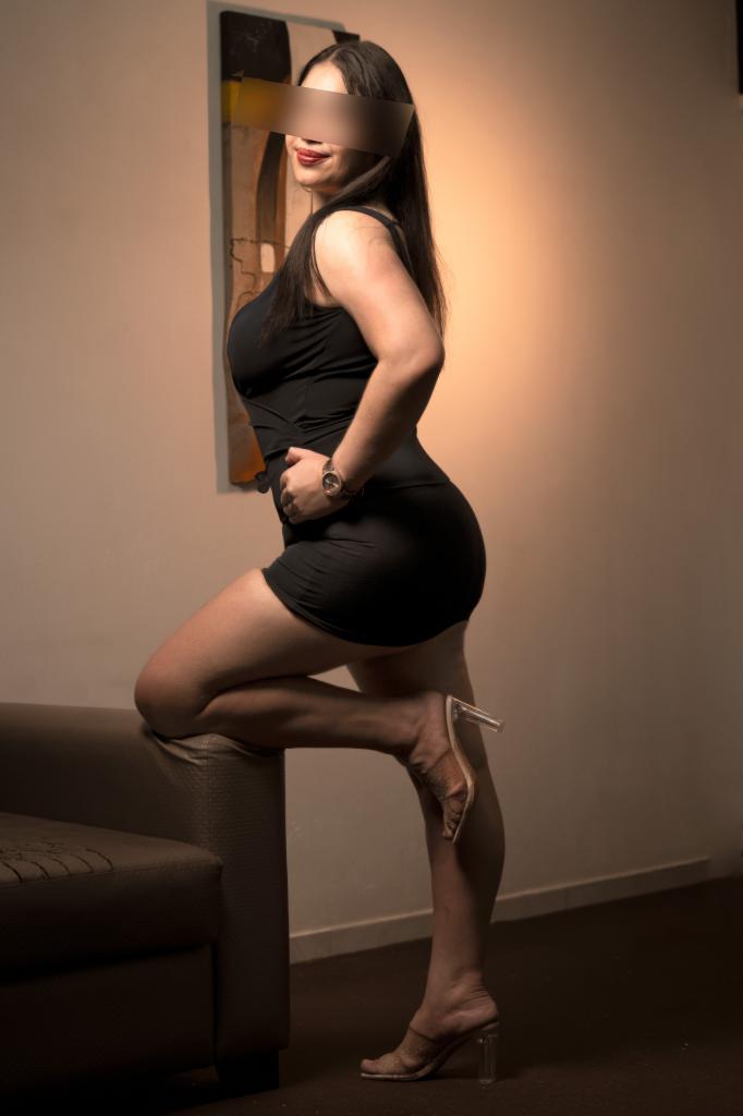 641885390: Chica busca chico en Las Palmas