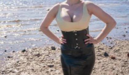 Chica busca chico en Sevilla: 