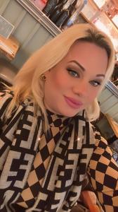 Chica busca chico en Tenerife: 