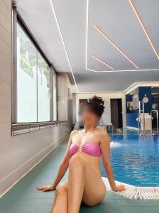 Chica busca chico en Ibiza: 