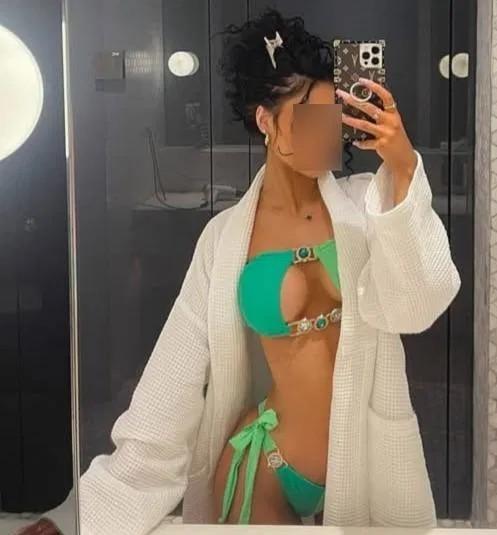 675025898: Chica busca chico en Barcelona