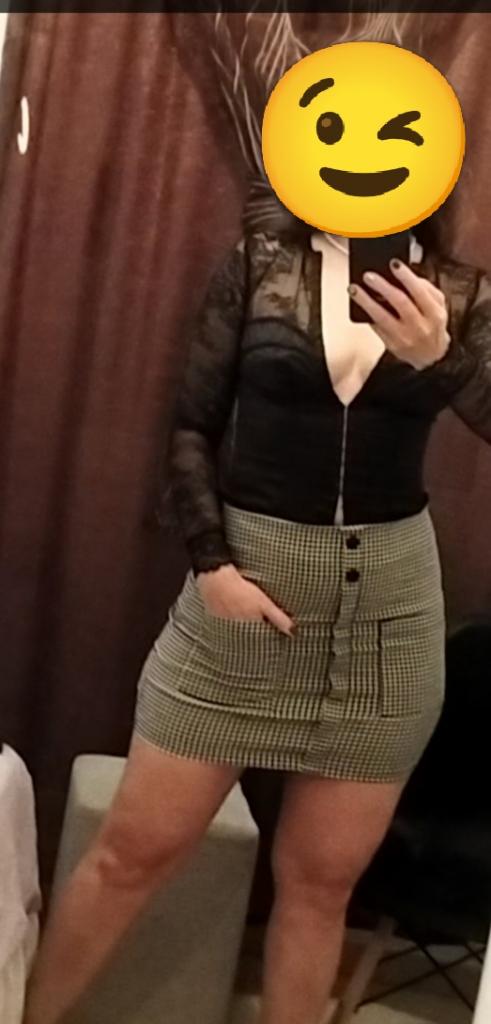 Chica busca chico en Sevilla: 