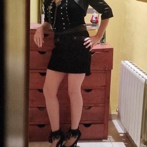 658271158: Chica busca chico en León