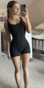 631867439: Chica busca chico en Tenerife