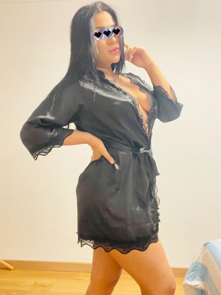 614821896: Chica busca chico en Almería