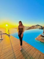 647477303: Travesti en Málaga