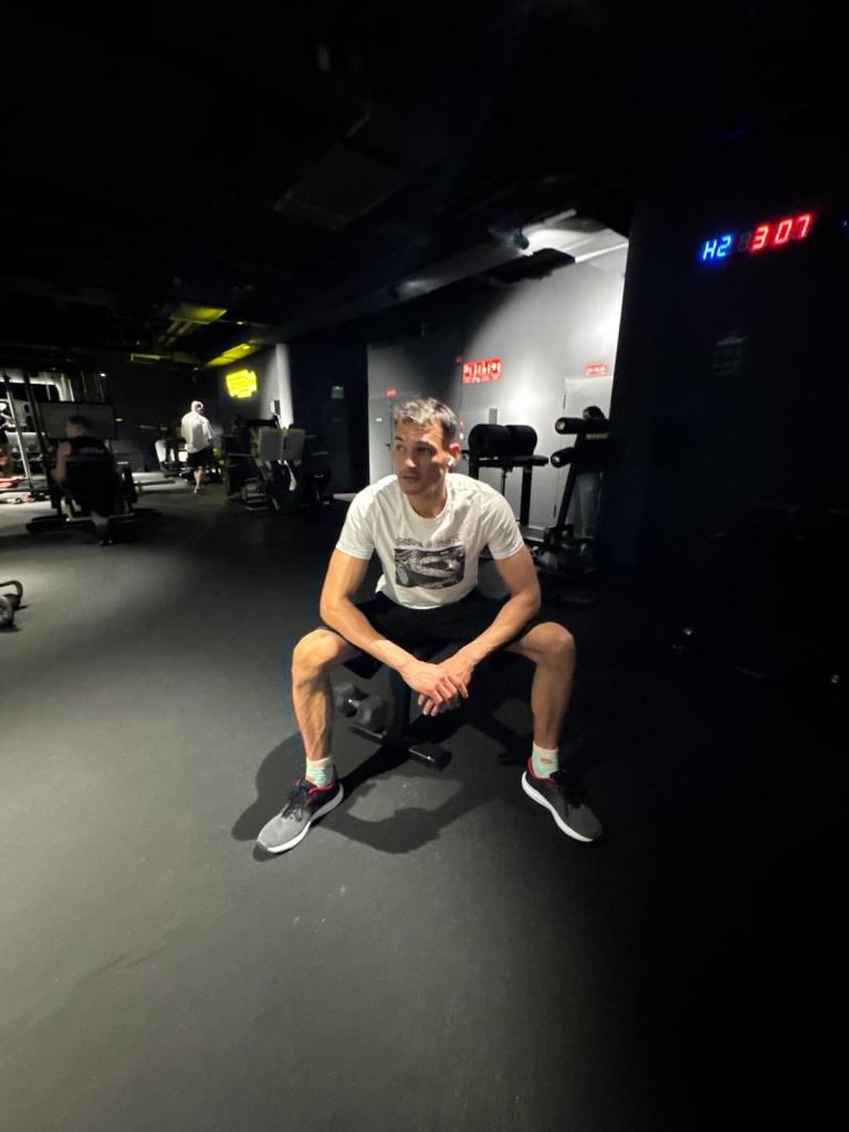 Chico busca chica en Barcelona: 