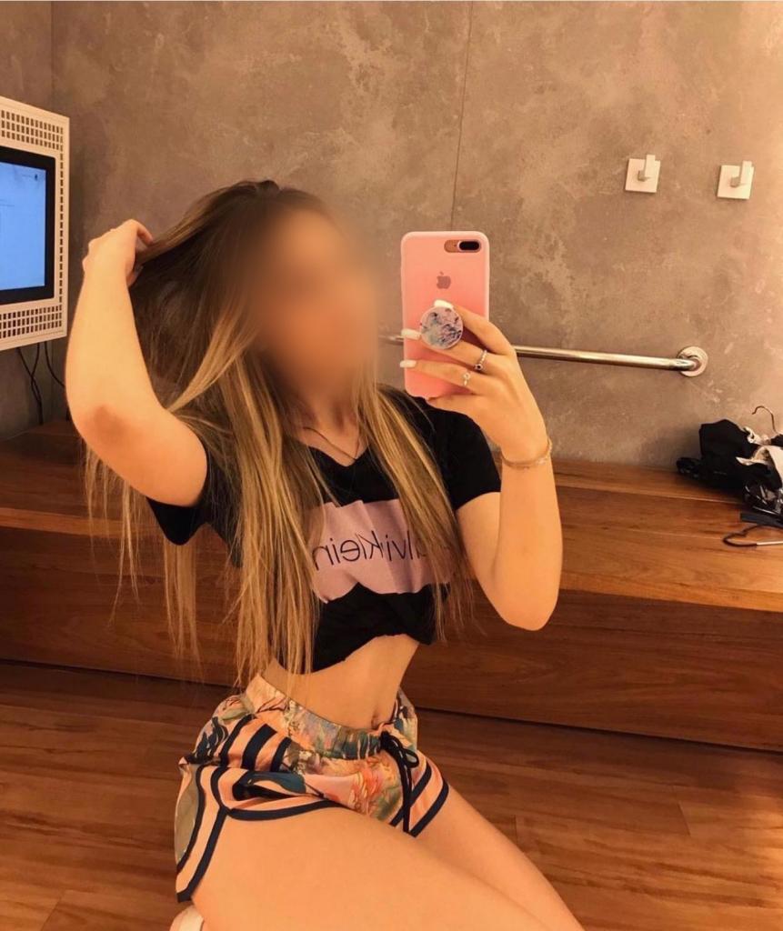 Chica busca chico en Cantabria: 