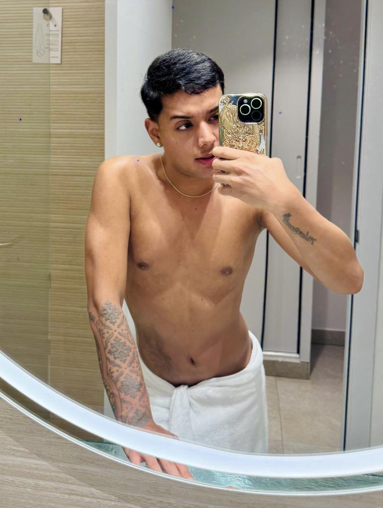 Chico busca chica en Cádiz: 