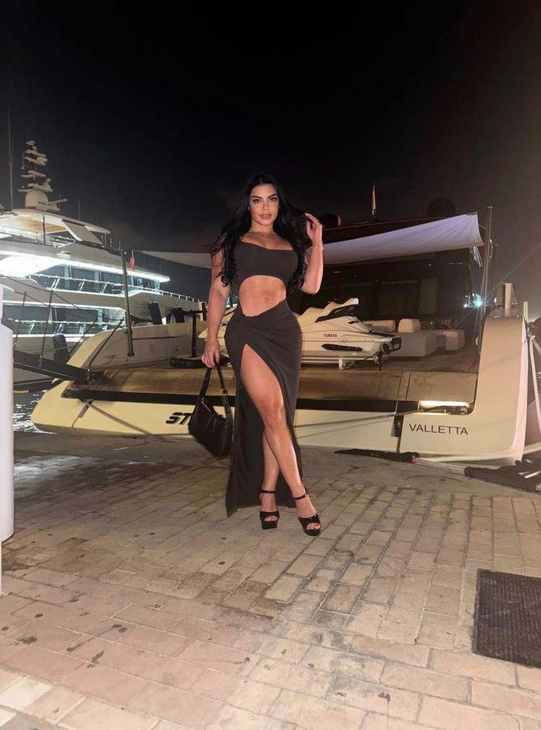 653268066: Chica busca chico en Mallorca