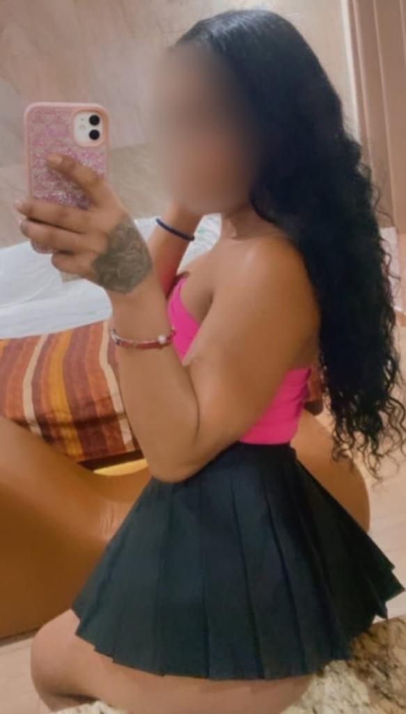 641005824: Transexual en Cádiz