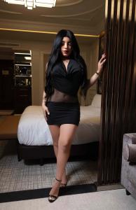 633863889: Chica busca chico en La Coruña