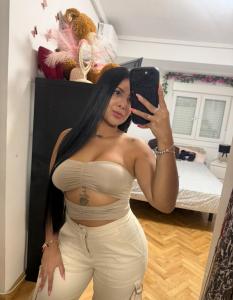 672870594: Chica busca chico en Zaragoza