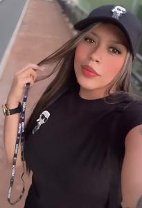 617433758: Chica busca chico en Sevilla