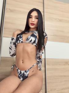 600858185: Chica busca chico en Tarragona