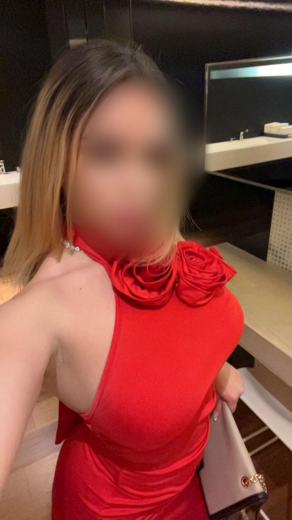 653372976: Chica busca chico en Madrid