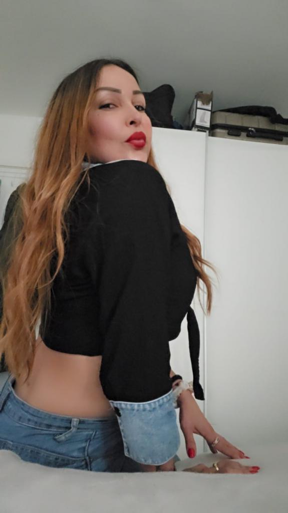 603624349: Chica busca chico en Córdoba