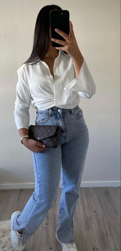 Chica busca chico en Menorca: 