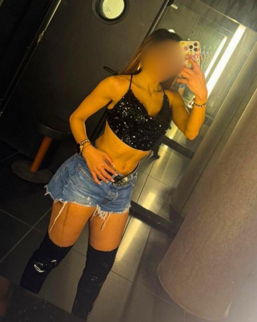 Chica busca chico en Mallorca: Chica busca chico