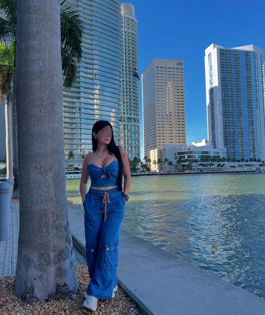 602559463: Chica busca chico en Granada