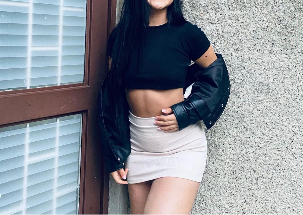 624700275: Chica busca chico en Madrid