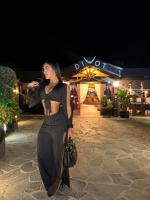 663462297: Chica busca chico en Málaga