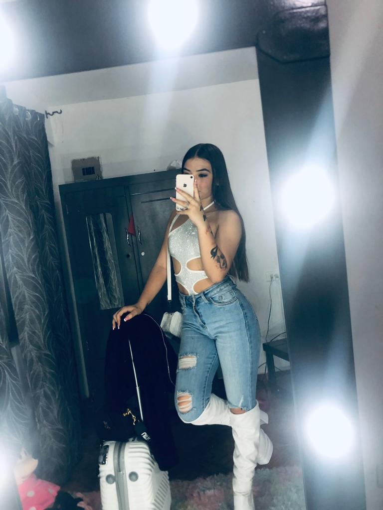 Chica busca chico en Madrid: Chica busca chico