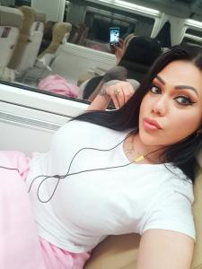 631849711: Transexual en Sevilla