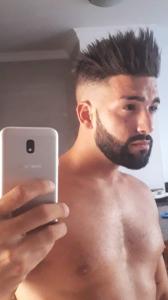 Chico busca chica en Las Palmas: 