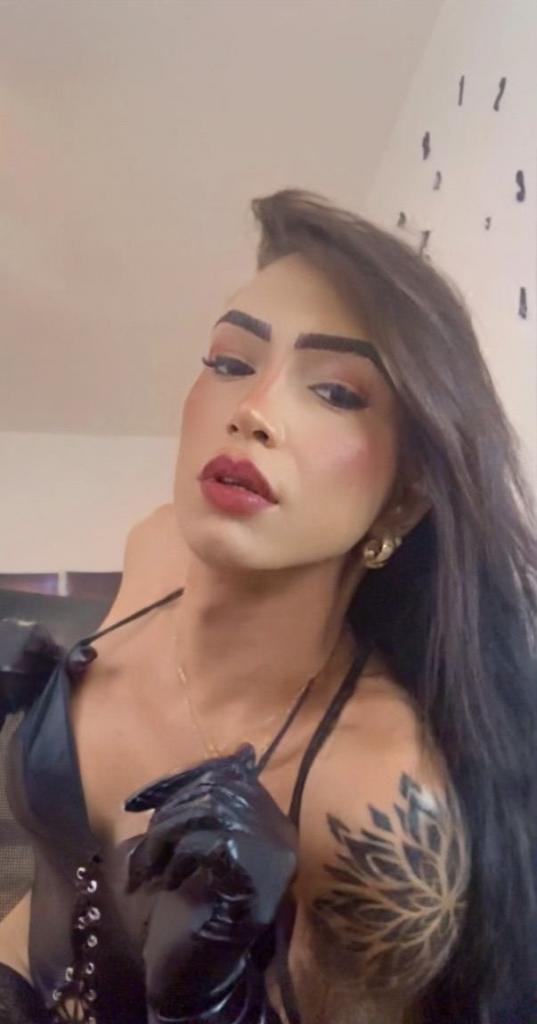 641274761: Transexual en Burgos