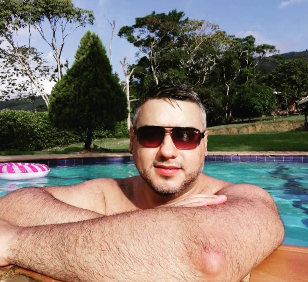 Chico busca chica en Murcia: 