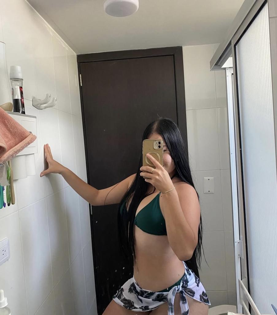 602564298: Chica busca chico en Murcia